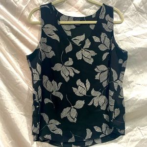 Ann Taylor sleeveless top